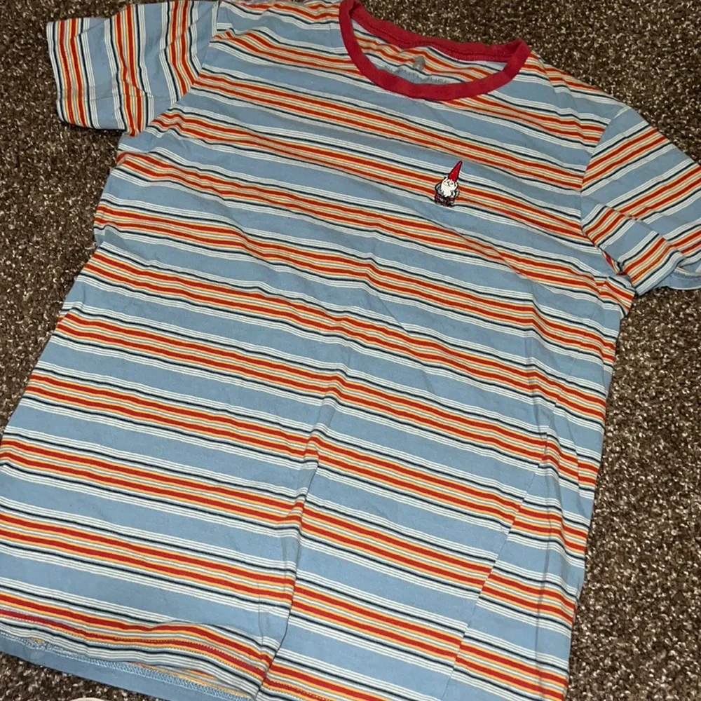 Shouthouse size large stripped too - Picture 1 of 5